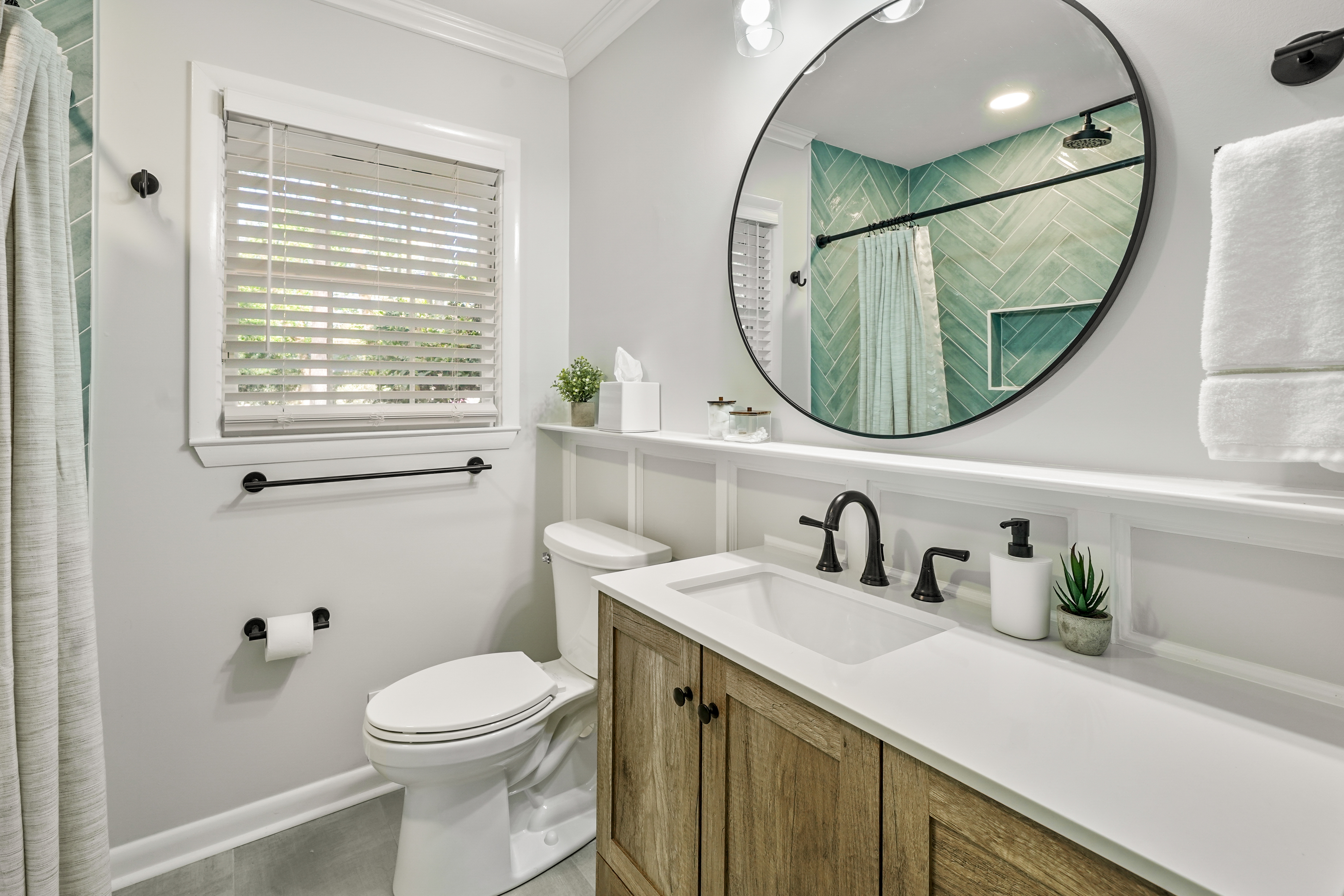 Contemporary bathroom design